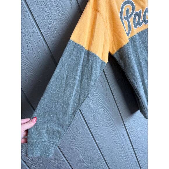 Green Bay Packers Colorblock Slouchy Oversized Crewneck, Off Shoulder, LG - Picture 2 of 6